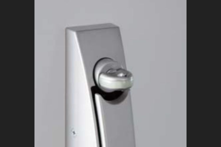 THE ITABASHI テラス・レジデンスの防犯サムターン